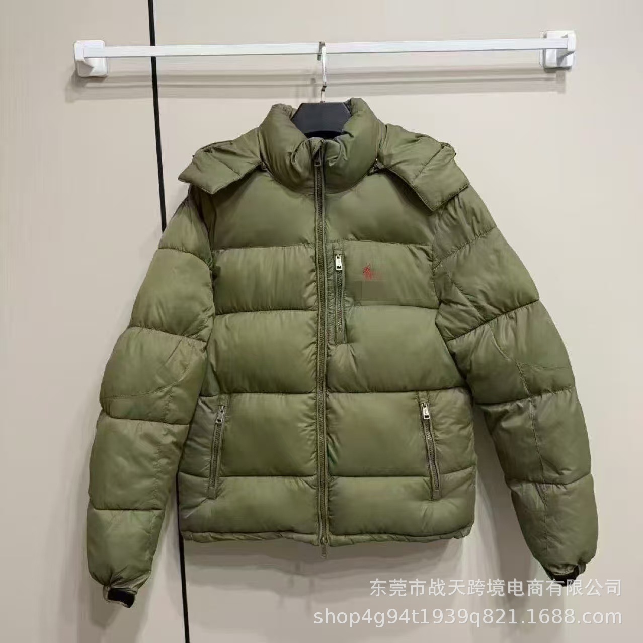 Зимняя утеплённая куртка 8526 унисекс со съёмным капюшоном, размеры S–XXL