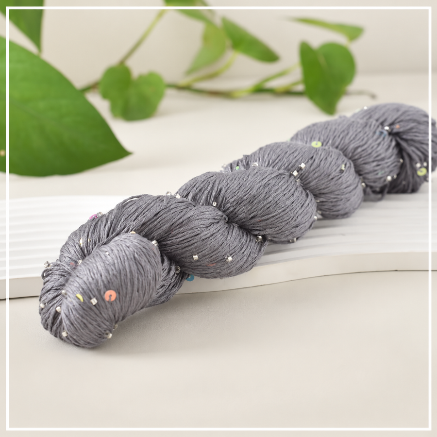 Decorative yarn with beads and sequins, 100 g / 400 m