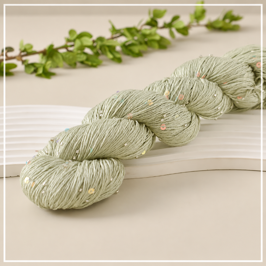 Decorative yarn with beads and sequins, 100 g / 400 m